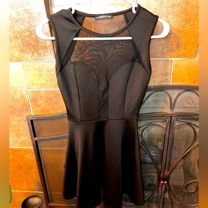 THE VINTAGE SHOP| L.B.D.|Sweetheart illusion mesh short sleeve mini dress|Size:S